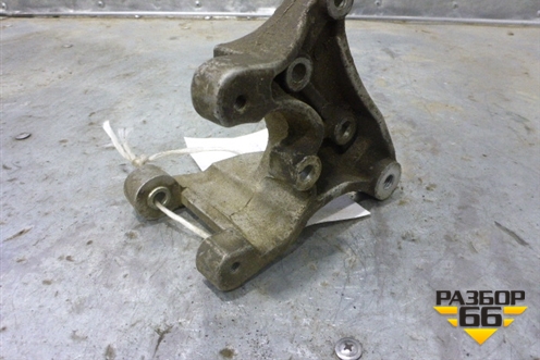 Кронштейн ролика для Chery Fora(A21) с 2006г (Фора)