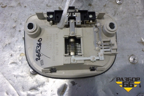 Плафон салонный центральный для Subaru Legacy Outback (B14) с 2009-2014г (Легаси Аутбек)