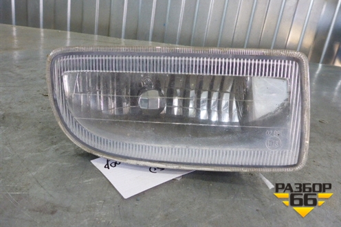 Фара противотуманная правая (до 2005г) для Toyota Land Cruiser (100) с1998-2007г (Ленд Крузер)