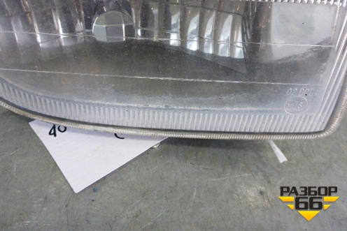 Фара противотуманная правая (до 2005г) для Toyota Land Cruiser (100) с1998-2007г (Ленд Крузер)