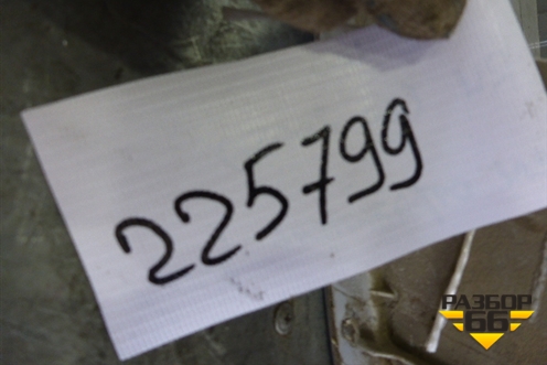 Фара противотуманная правая (до 2005г) для Toyota Land Cruiser (100) с1998-2007г (Ленд Крузер)