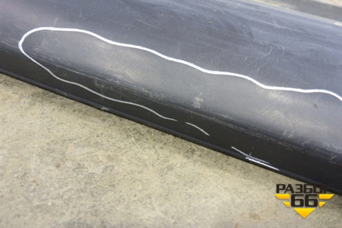 Накладка на порог наружная правая (5ти дверный кузов) (7405A090) для Mitsubishi Pajero/Montero с 2007г (Паджеро 4/Монтеро)