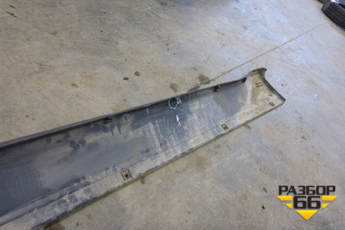 Накладка на порог наружная правая (5ти дверный кузов) (7405A090) для Mitsubishi Pajero/Montero с 2007г (Паджеро 4/Монтеро)