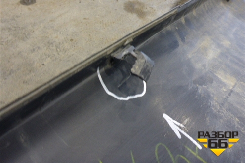 Накладка на порог наружная правая (5ти дверный кузов) (7405A090) для Mitsubishi Pajero/Montero с 2007г (Паджеро 4/Монтеро)