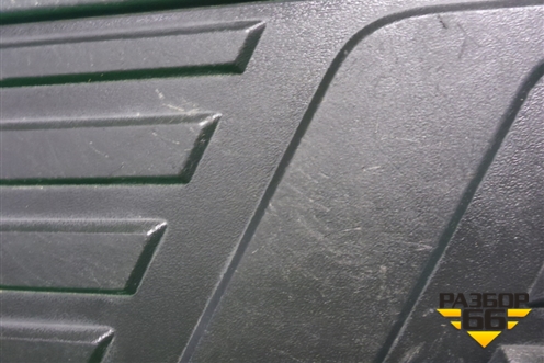 Накладка подножки правой (517716A130) для Toyota Land Cruiser Prado(150) с 2009г (Ленд Крузер Прадо)