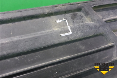 Накладка подножки правой (517716A130) для Toyota Land Cruiser Prado(150) с 2009г (Ленд Крузер Прадо)