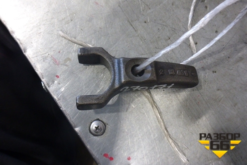 Кронштейн форсунки прижимная планка для Iveco Stralis с 2007г (Стралис)