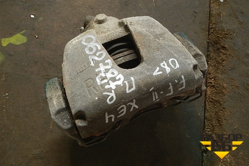 Суппорт передний правый для Ford Focus 2 с 2008-2011г (Фокус)