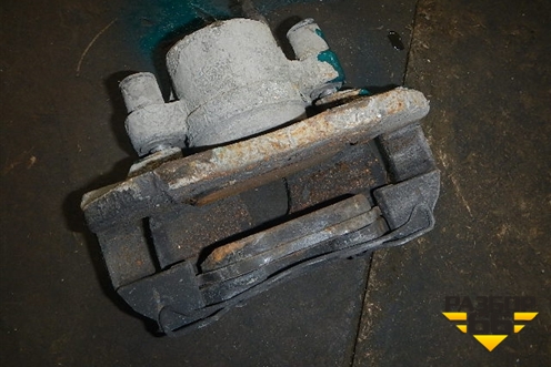 Суппорт передний правый для Ford Focus 2 с 2008-2011г (Фокус)