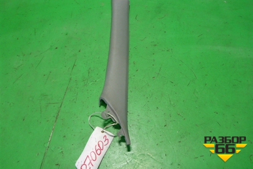 Обшивка стойки лобового стекла левая (858103E000) для Kia Sorento I с 2002-2011г (Соренто 1)