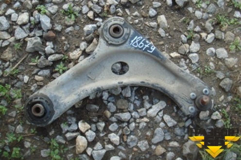 Рычаг передний правый для Peugeot 1007 с 2005г