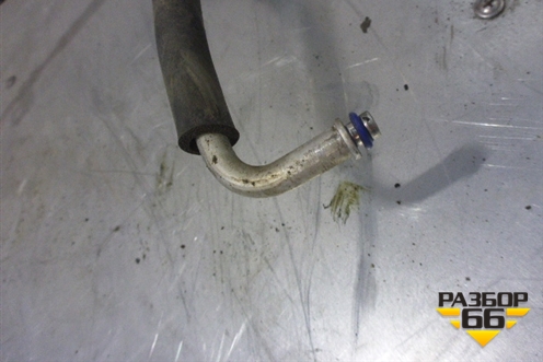 Трубка кондиционера (977613E000) для Kia Sorento I с 2002-2011г (Соренто 1)