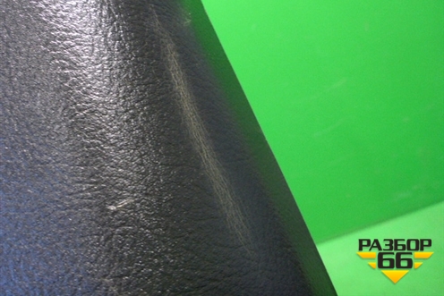 Обшивка стойки центральная нижняя правая (858353E000) для Kia Sorento I с 2002-2011г (Соренто 1)