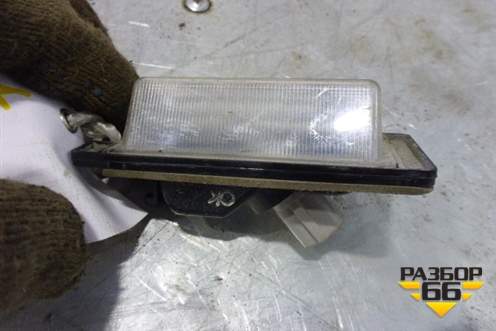 Фонарь подсветки номера для Mitsubishi Lancer-9  с 2003-2008г (Лансер)