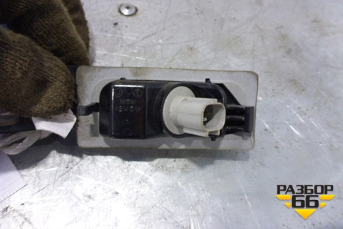 Фонарь подсветки номера для Mitsubishi Lancer-9  с 2003-2008г (Лансер)