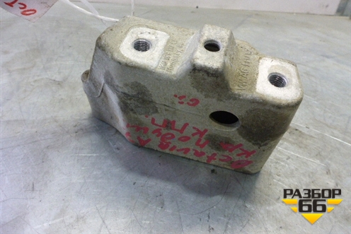 Кронштейн КПП (1K0199117CF) для Skoda Octavia (A7) с 2013г (Октавия)