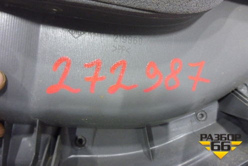 Обшивка двери задней левой под электрику (8200793798) для Renault Scenic с 2003-2009г (Сценик)