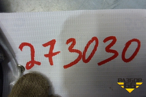 Накладка двери передней правой (LR044138) для Land Rover Range Rover Sport с 2013-2022г (Спорт)