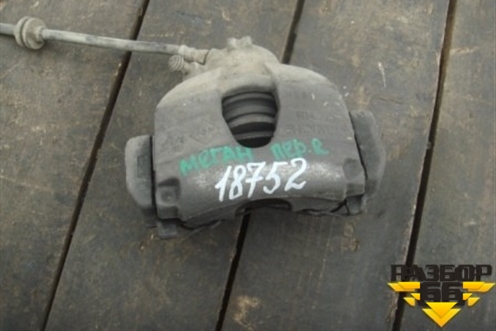 Суппорт передний правый для Renault Megane 2 с 2002-2009г (Меган)