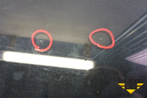 Стекло лобовое (2006г не под датчик дождя) для Volvo C30 с 2006г