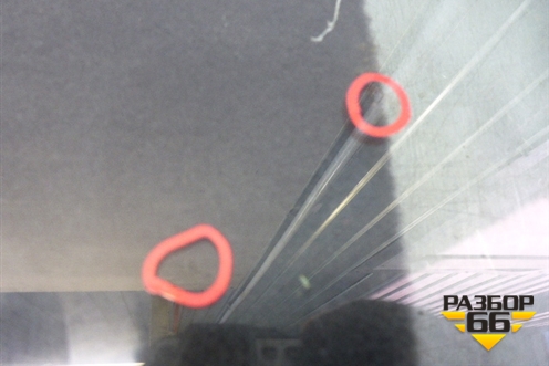 Стекло лобовое (2006г не под датчик дождя) для Volvo C30 с 2006г