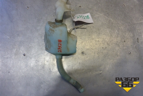 Бачок омывателя лобового стекла для Volvo C30 с 2006г