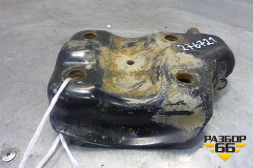 Кронштейн стремянок (480460K020) для Toyota Hilux с 2005-2015г (Хайлюкс)