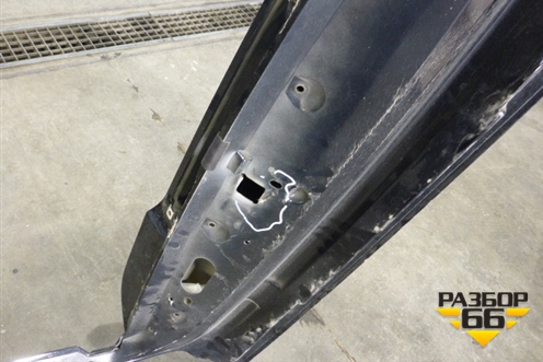 Дверь багажника без стекла верхняя (39983987) для Volvo XC90 с 2002-2015г (ХС90)