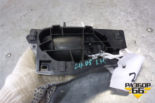 Ручка внутренняя двери передней левой (9657086177) для Citroen C4 с 2005-2011г (С4)