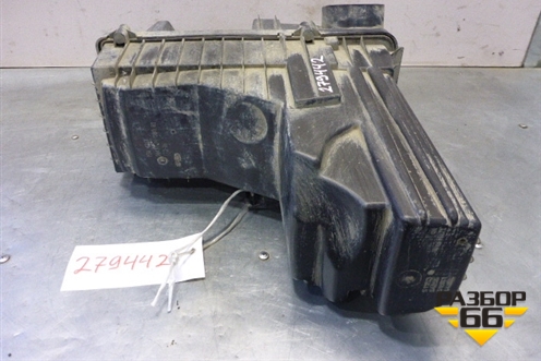 Корпус воздушного фильтра (в сборе 1.8л EW7A) (964975768001) для Peugeot 407 с 2004г