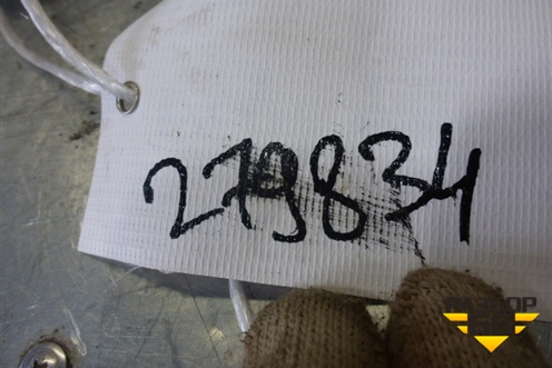 Ограничитель двери передней правой для Kia Bongo с 2004г (Бонго)