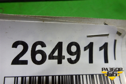 Обшивка стойки центральная нижняя правая для Toyota Hilux с 2005-2015г (Хайлюкс)