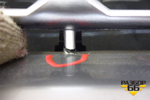 Решетка радиатора (до 2018г) (CK528200AE) для Land Rover Range Rover 4 с 2013-2022г (Вог)