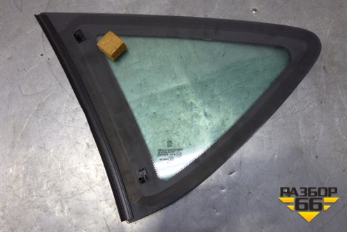 Стекло глухое правое (универсал заднее передняя часть новое 2004г) (8569EG) для Peugeot 407 с 2004г