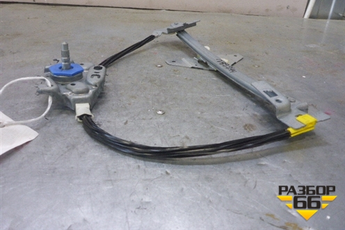 Стеклоподъёмник механический задний правый для Peugeot 307 с 2001-2007г