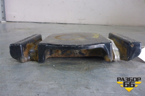 Проставка передней рессоры (81413350129) для MAN TGA 4-Series  с 2000-2008г (ТГА)