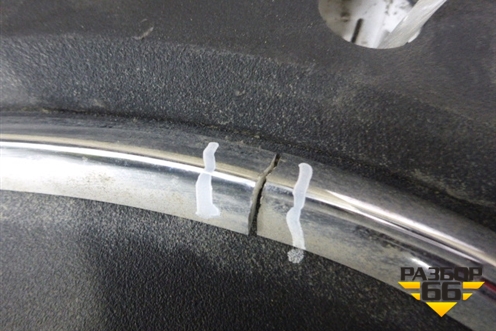 Накладка заднего бампера (под парктроник) (A2058851138) для Mercedes Benz E-Klass C207 (купе) с 2009г (Е Купе)