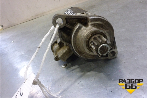 Стартер/ (1.4л РКПП CAX) для Volkswagen Touran с 2003-2010г (Тоуран)