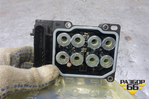 Блок электронный (блок клапанов ABS новый) (4542K5) для Peugeot 207 с 2006-2015г