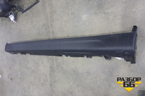 Накладка на порог наружная левая (новая) (51177294375) для BMW X5 F15 с 2013г (Х5 Ф15)