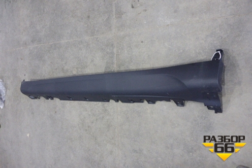 Накладка на порог наружная левая (новая) (51777319853) для BMW X5 F15 с 2013г (Х5 Ф15)
