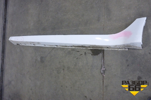 Накладка на порог наружная левая (AW93F31185A) для Jaguar XJ с 2010г