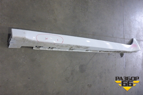 Накладка на порог наружная левая (AW93F31185A) для Jaguar XJ с 2010г