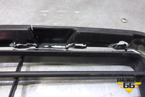 Решетка в передний бампер левая (до 2014г) (5311360050) для Lexus GX-460 с 2009г (ГХ)