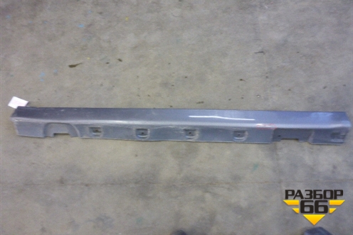 Накладка на порог наружная левая (седан) (12760625) для Cadillac BLS с 2006г (БЛС)