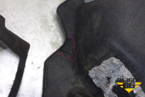 Обшивка багажника правая (задняя часть седан) (12804182) для Cadillac BLS с 2006г (БЛС)