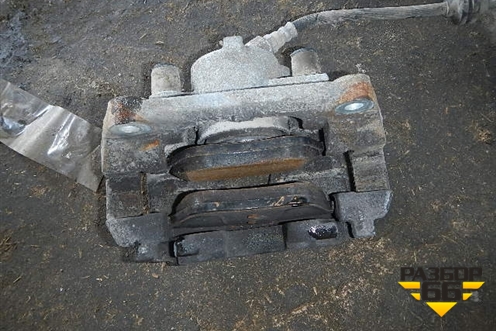 Суппорт передний правый для Renault Megane 2 с 2002-2009г (Меган)