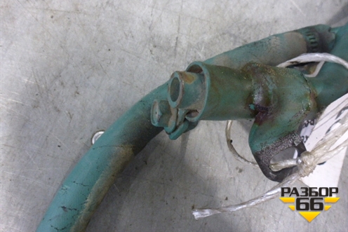 Трубка системы охлаждения  (на компрессор D13A) для Volvo TRUCK FM с 2001-2013г (ФМ)