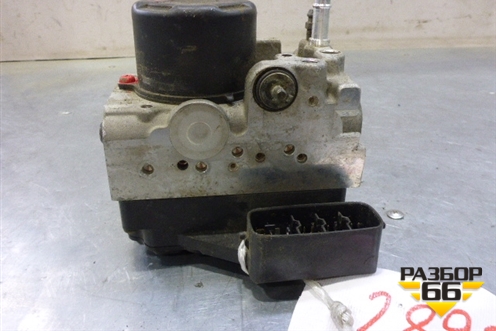 Блок ABS для Toyota Camry CV3 с 2001-2006г (Камри)