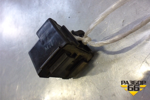 Блок электронный (зуммер открывания дверей) (8665026070) для Toyota Camry CV3 с 2001-2006г (Камри)